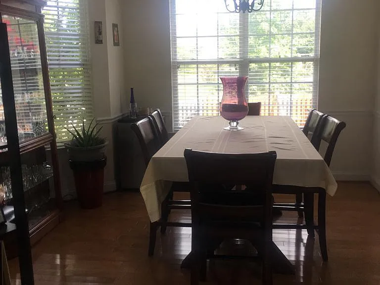 603 Bluff Ct — Photo 8