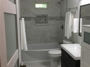 1607 Summit St, Austin, TX 78741