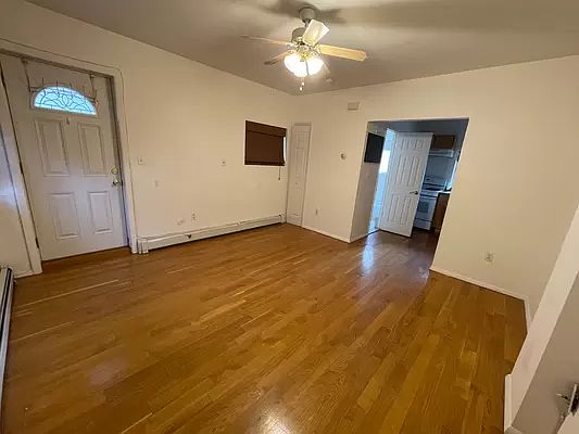 4th image of 23-19 32nd St #1