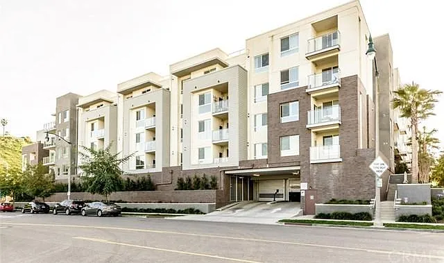 12655 Bluff Creek Dr #101 — Photo 8