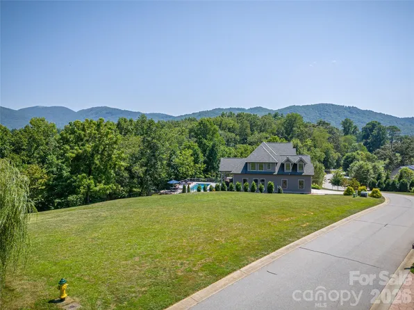 47 Lake Vista Dr #64, Fletcher, NC 28732