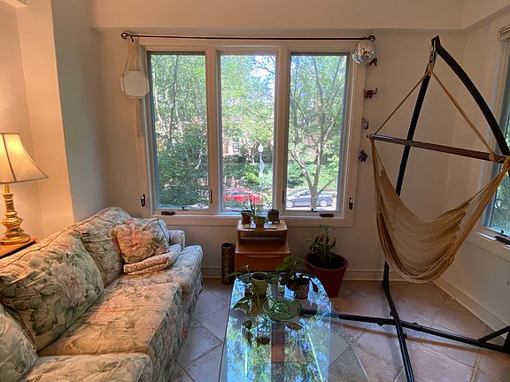 2nd image of 2032 Belmont Rd NW APT 107