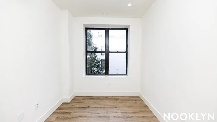 Rented by Nooklyn NYC LLC | media 28
