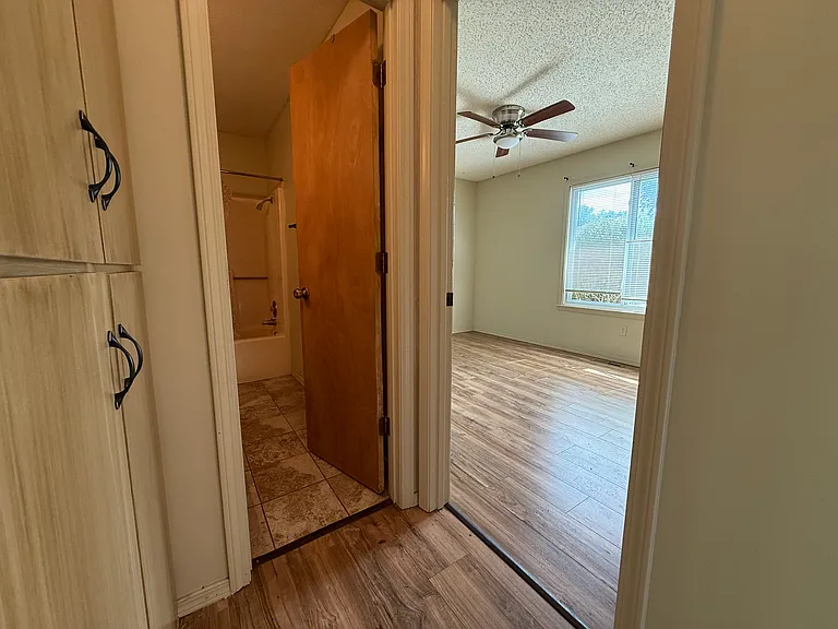 4043 S Parkhill Ct — Photo 7
