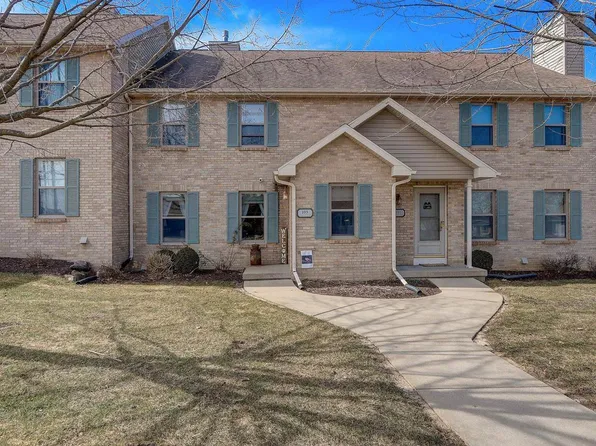 105 Fairview Way, Waunakee, WI 53597