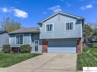 15288 Spencer St, Omaha, NE 68116