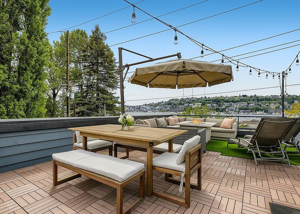 1st image of 2026 Fairview Ave E #2026
