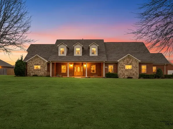 9136 Donnell Rd, Millington, TN 38053