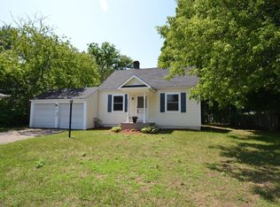 27 Mary St, South Burlington, VT 05403