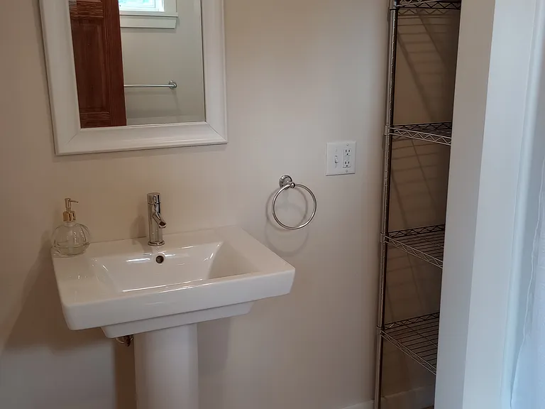 160 Gaskill Rd — Photo 6