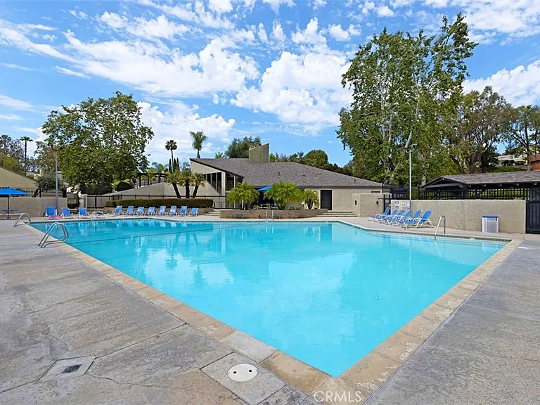 25866 Malia Ct — Photo 20