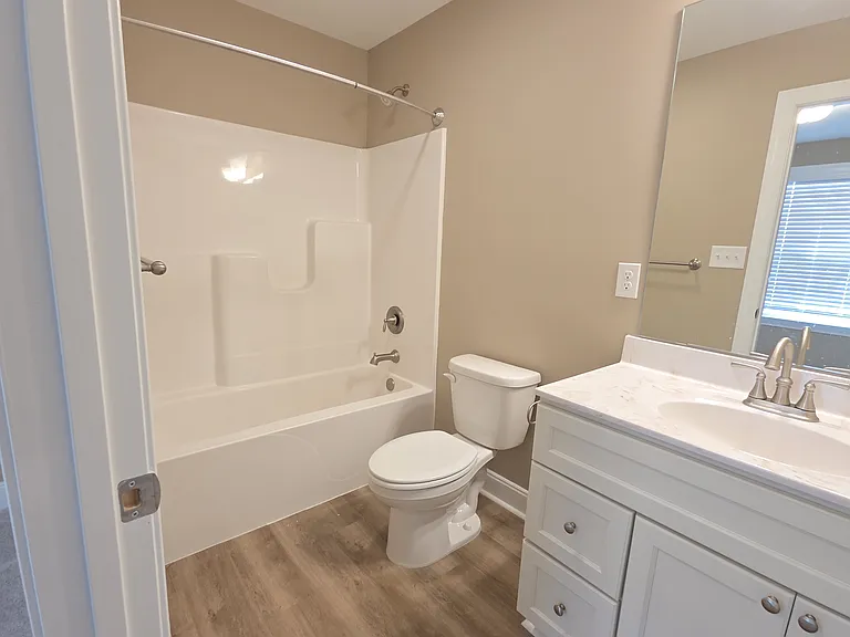 201 Tucker House Ln — Photo 6