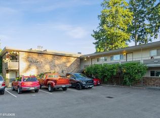 Van Lloyd Apartments, Burien, WA 98166