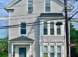 124 East St, Woonsocket, RI 02895