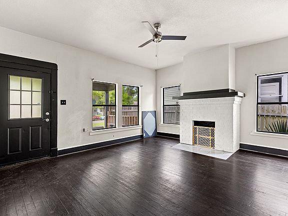 3rd image of 3007 Parrott Ave #1