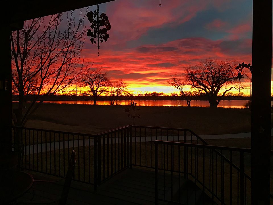 Lake View @ Sunrise