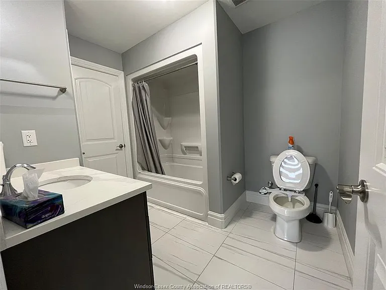 365 Christine Ave — Photo 28