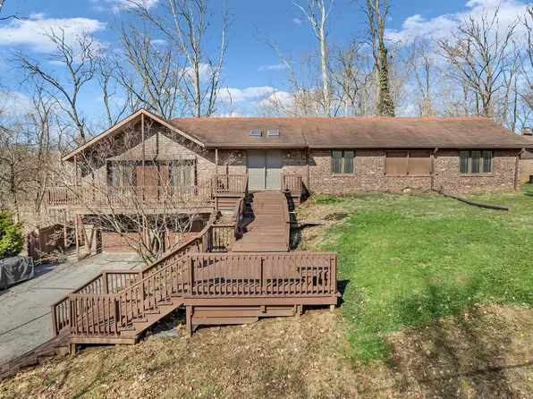 108 Parkridge Dr, Danville, IN 46122