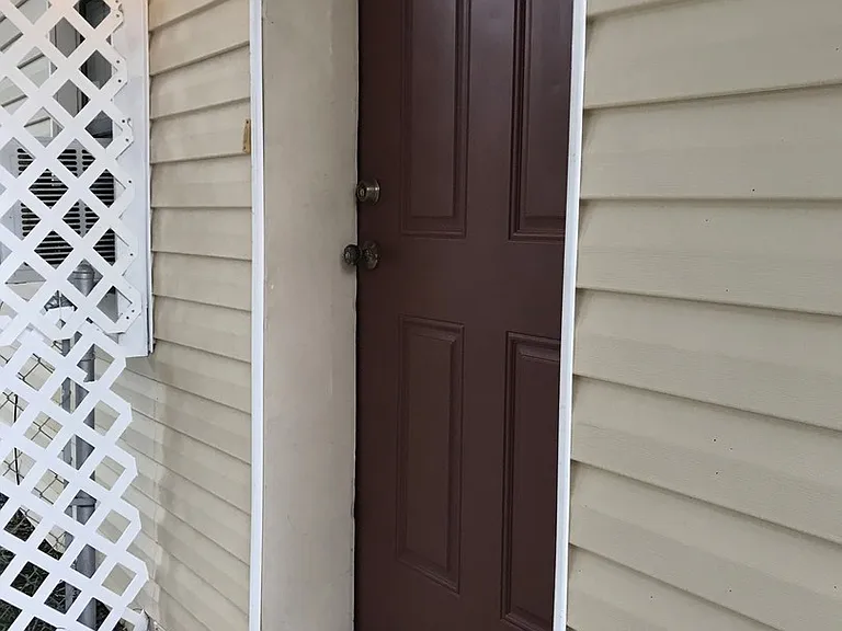 2337 Greenwood St — Photo 21
