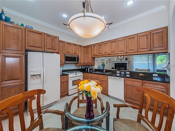 5th image of 2466 Johnna Ct
