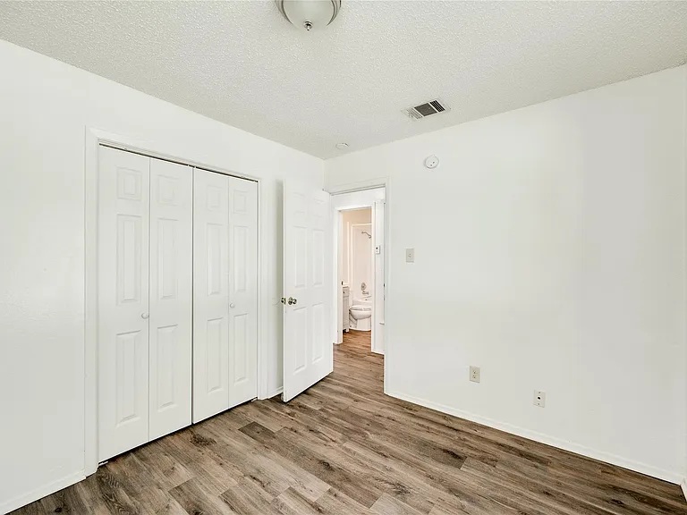 7918 W Gate Blvd — Photo 7