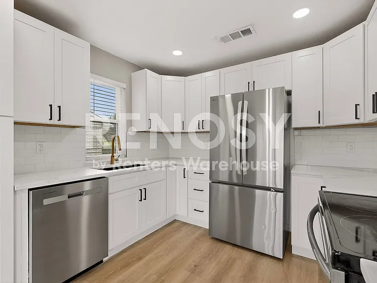 507 S Spring Creek Dr — Photo 9