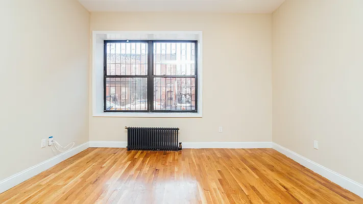 Rented by Nooklyn NYC LLC | media 11