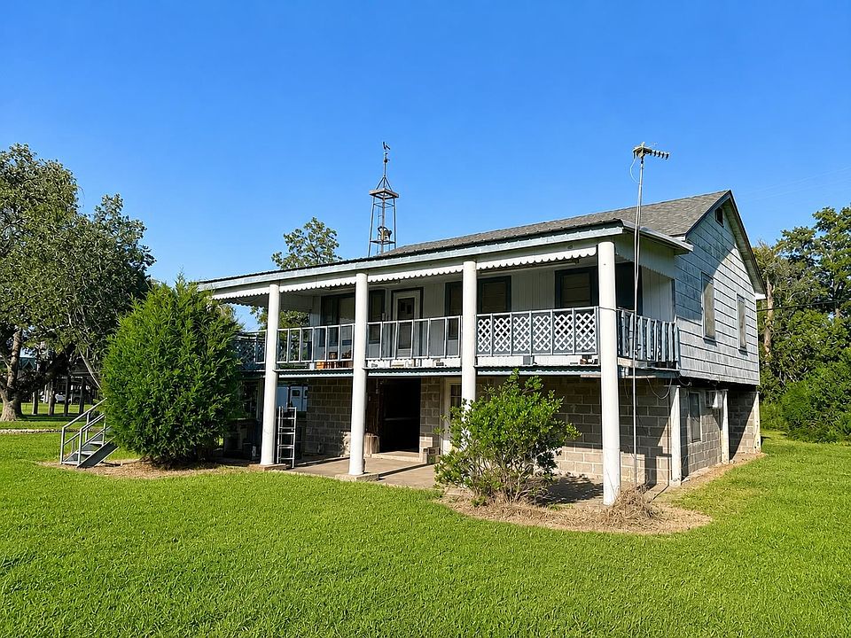 1st image of 2047 Bayou Dularge Rd