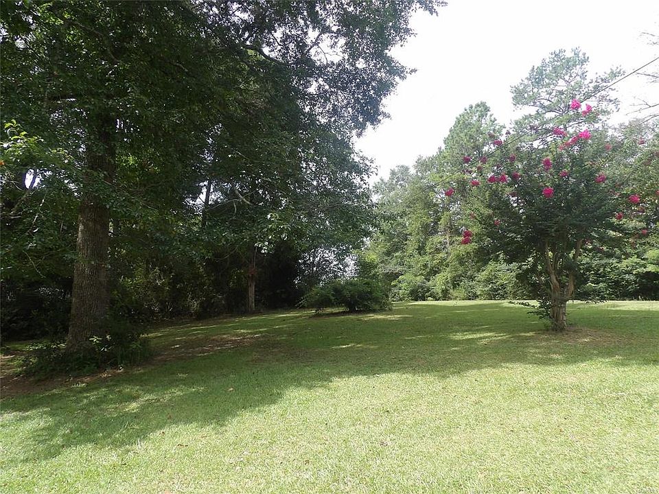 402 N Mickle St, Coffee Springs, AL 36318 Zillow