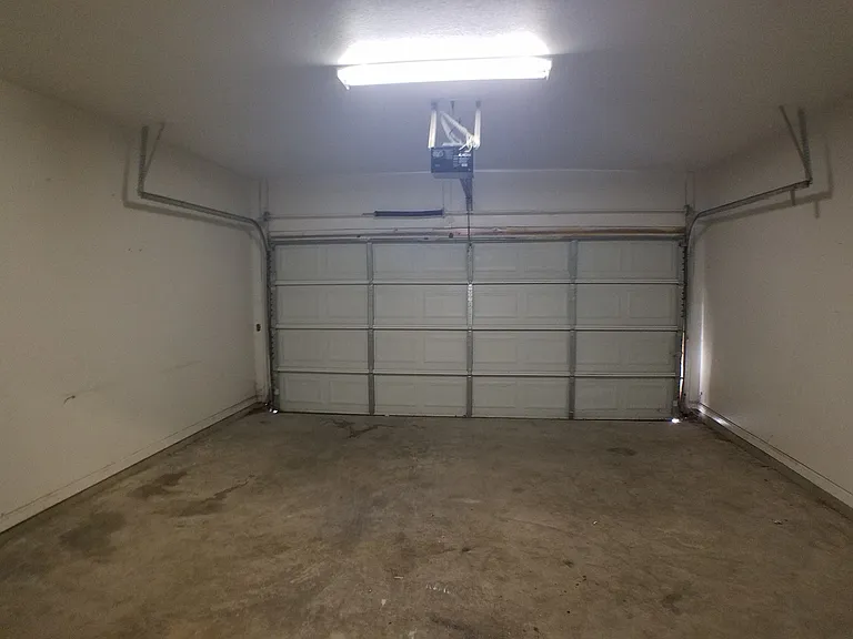 2500 Allred Dr — Photo 14