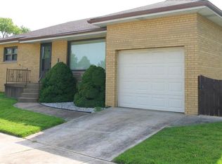 4136 Kay Ct, Saint Louis, MO 63116