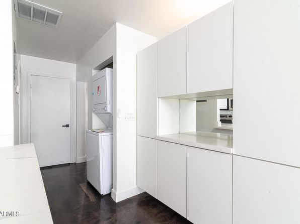 scottsdale-arizona-145920717 picture