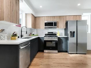 (Undisclosed Address), Los Angeles, CA 90004