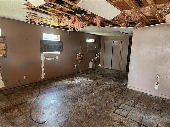 4th image of 1712 Enterprise Rd