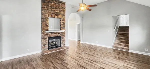 1184 Country Fields Ln — Photo 4