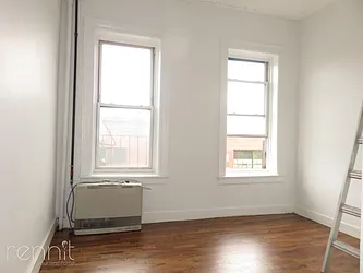 Rented by Rennit Inc.