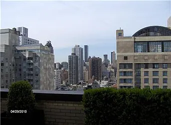 Rented by R New York