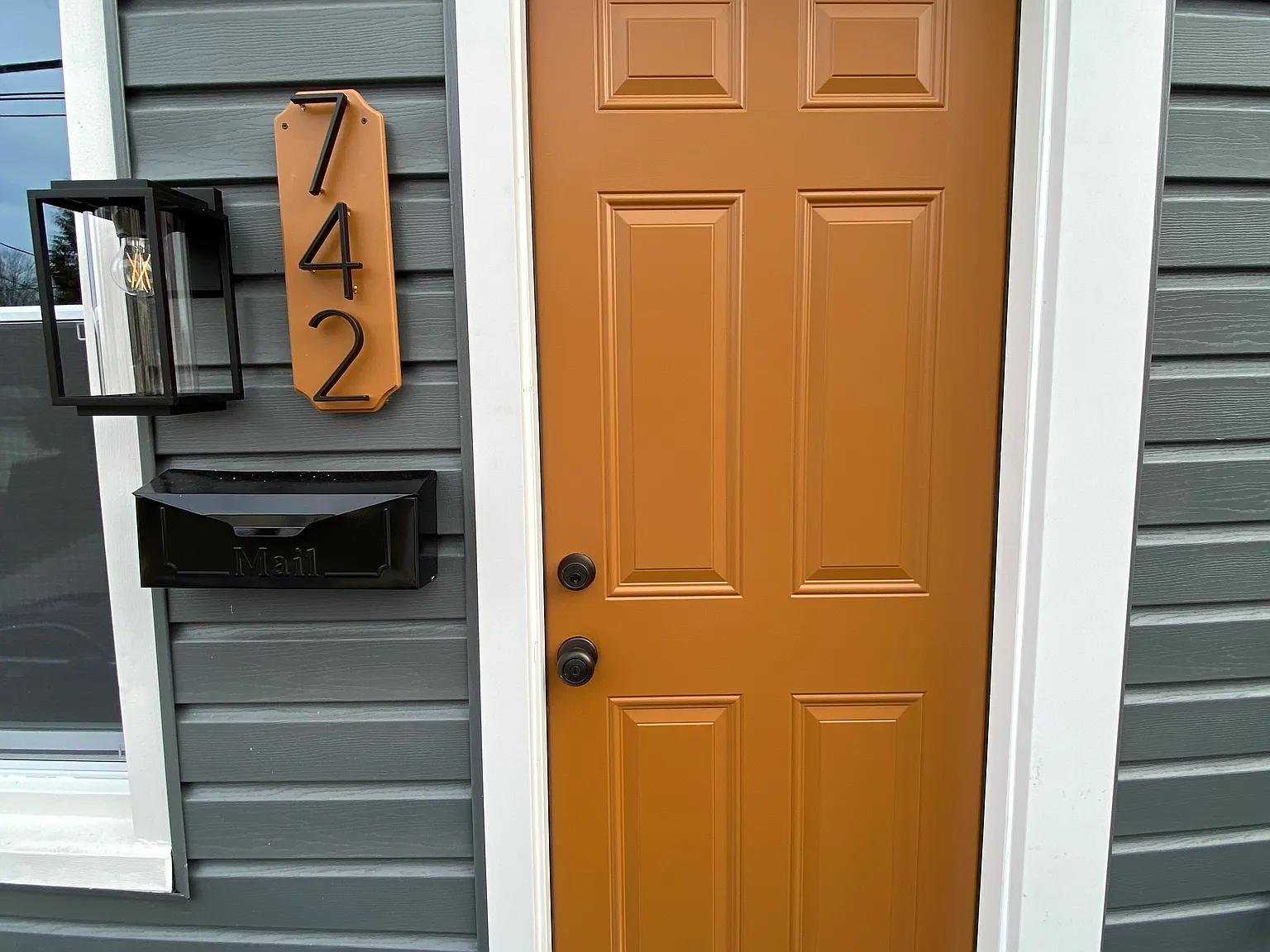 3 bed, 1567 sqft, $2,195 — Photo 2