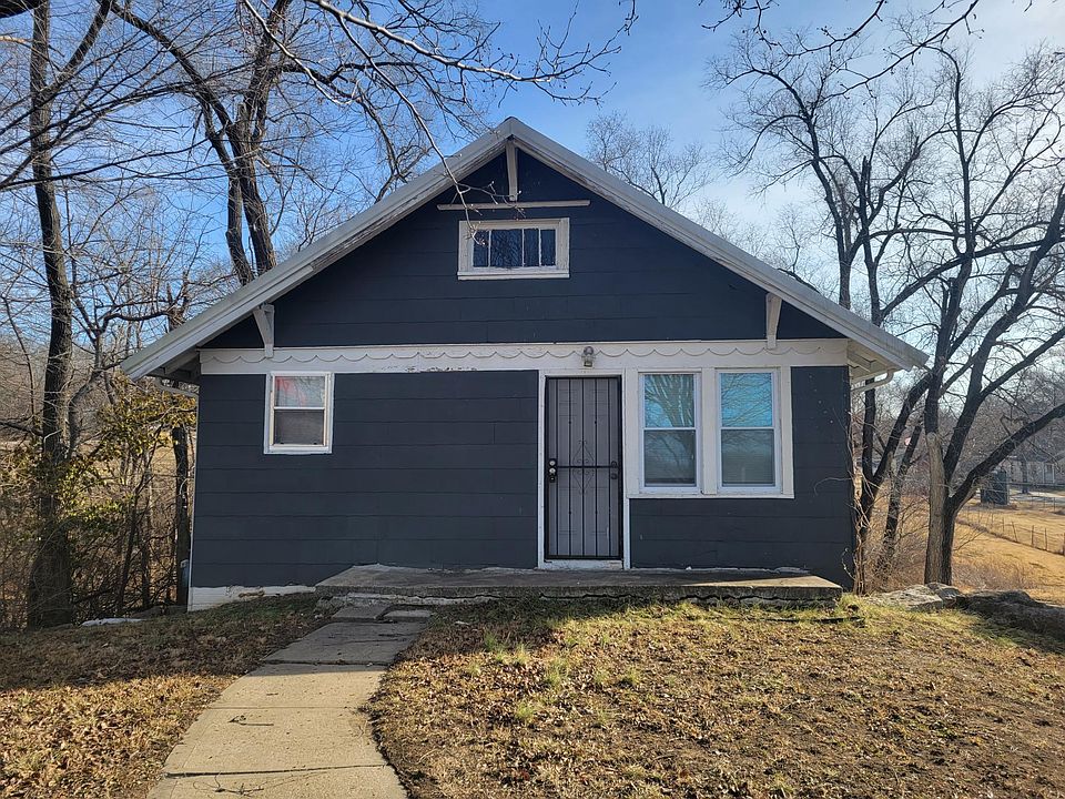 1st image of 8513 Flora Ave