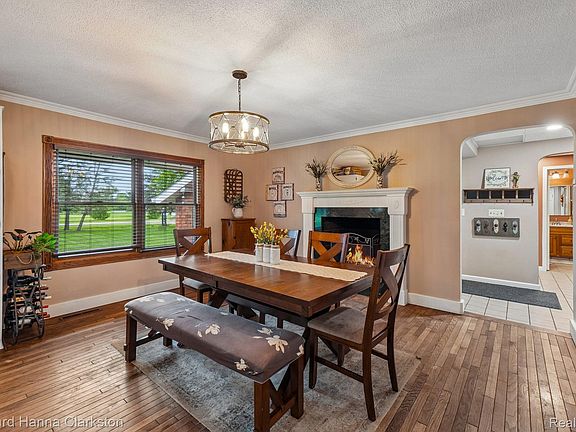 5th image of 66653 Hartway Rd