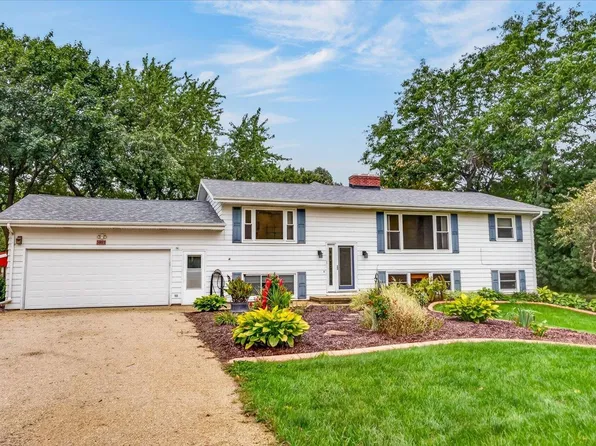 5981 Purcell Rd, Oregon, WI 53575