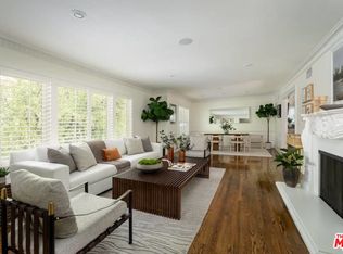 7218 La Presa Dr, Los Angeles, CA 90068