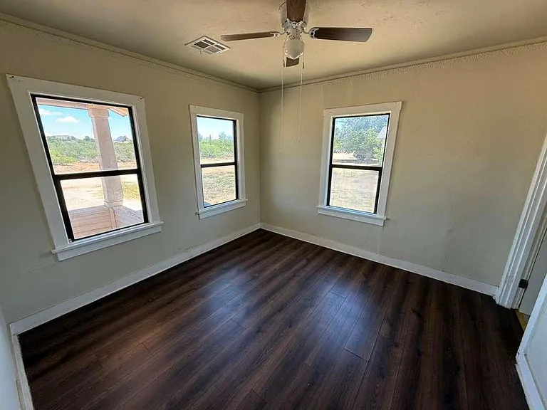 2082 N Cougar Pl — Photo 14
