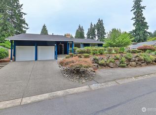 16905 NE 27th St, Bellevue, WA