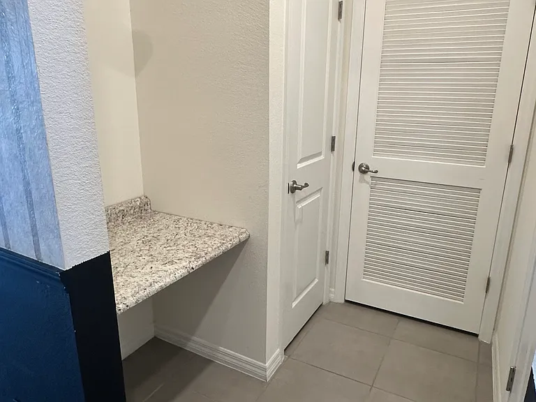 Built-in desk area.