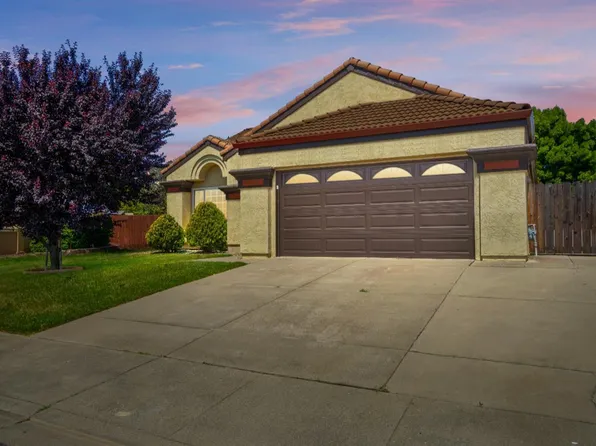 667 Laurelwood Circle, Vacaville, CA 95687
