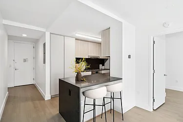 10 E 29th Street #20G image 1 of 33