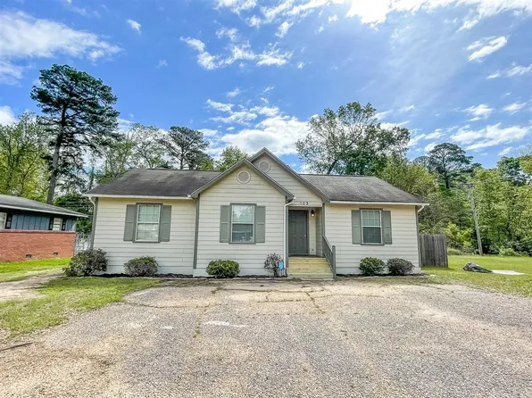 103 Hathaway Dr, El Dorado, AR 71730