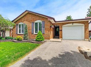 74 Winding Way Cres, London, ON N6G 3G2