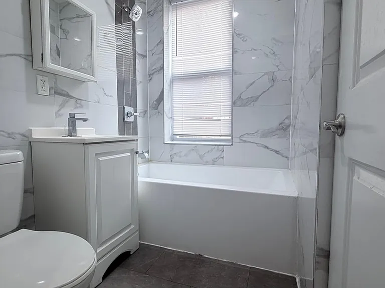 21 Kensington Ave #43E — Photo 7